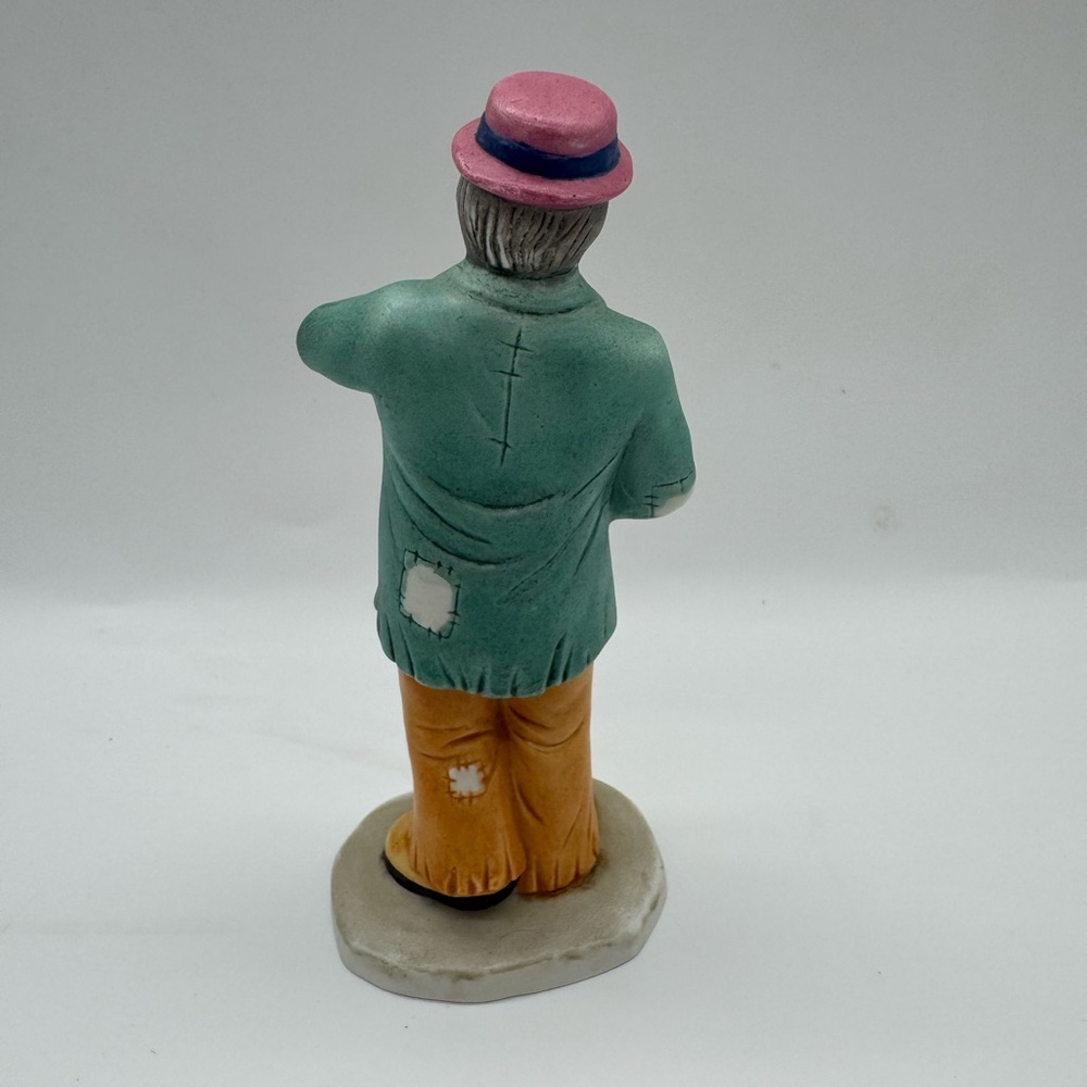 Vintage 5.5” porcelain figurine "Popcorn Time" from Emmett Kelly Jr Collection - Picture 2 of 2